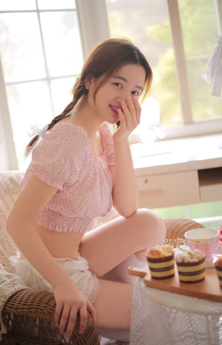 彭小苒图片