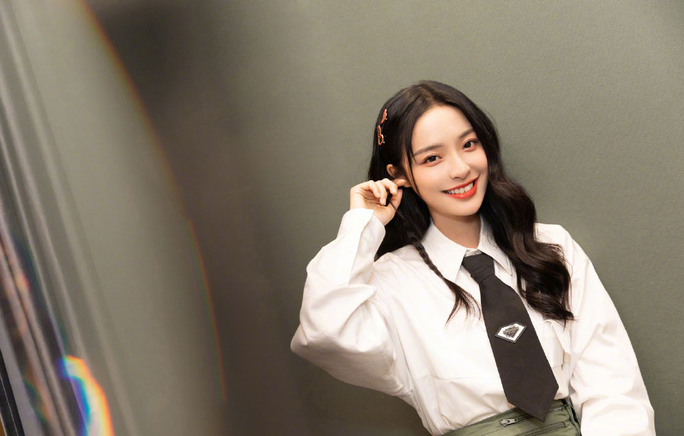 高清山东青岛美女李莎旻子甜美学院风写真图片图片 高清山东青岛美女李莎旻子甜美学院风写真图片图片