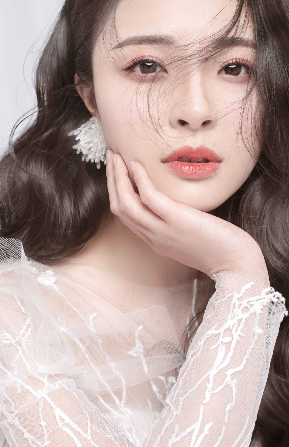 高清山东青岛美女李莎旻子吊带黄裙甜美写真图片图片 高清山东青岛美女李莎旻子吊带黄裙甜美写真图片图片