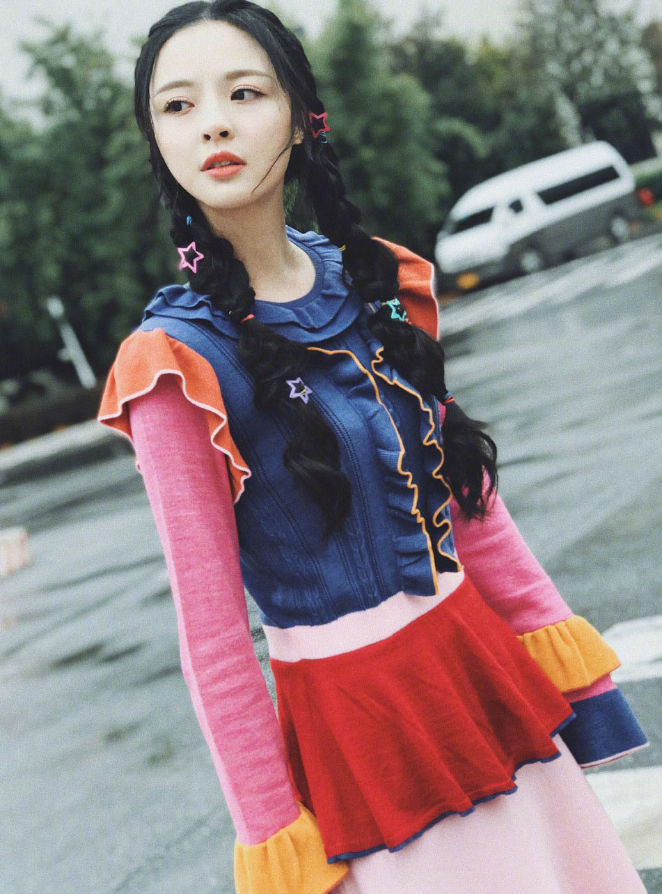 高清山东青岛美女李莎旻子格子衬衫写真图片图片 高清山东青岛美女李莎旻子格子衬衫写真图片图片