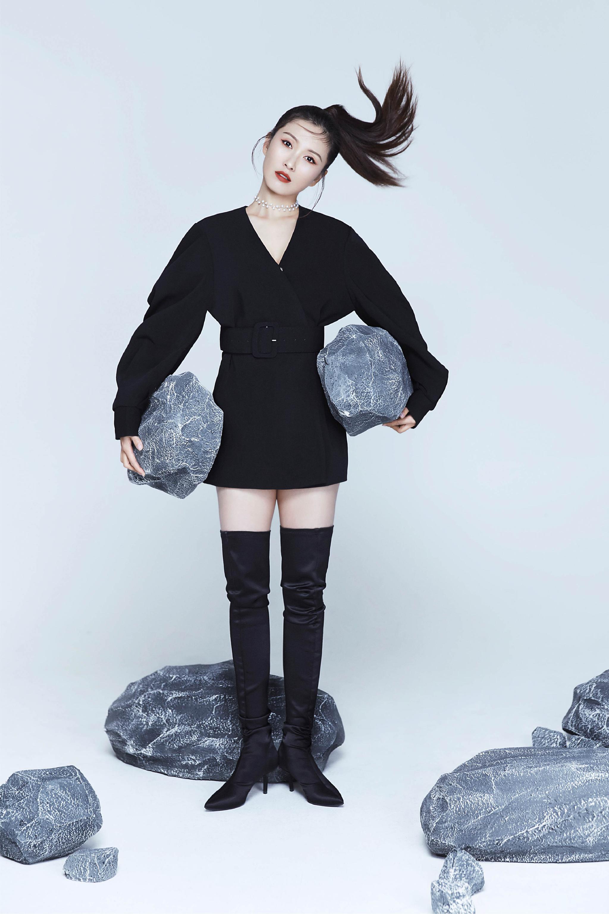 高清中国台湾美女徐洁儿情人节高清性感写真图片