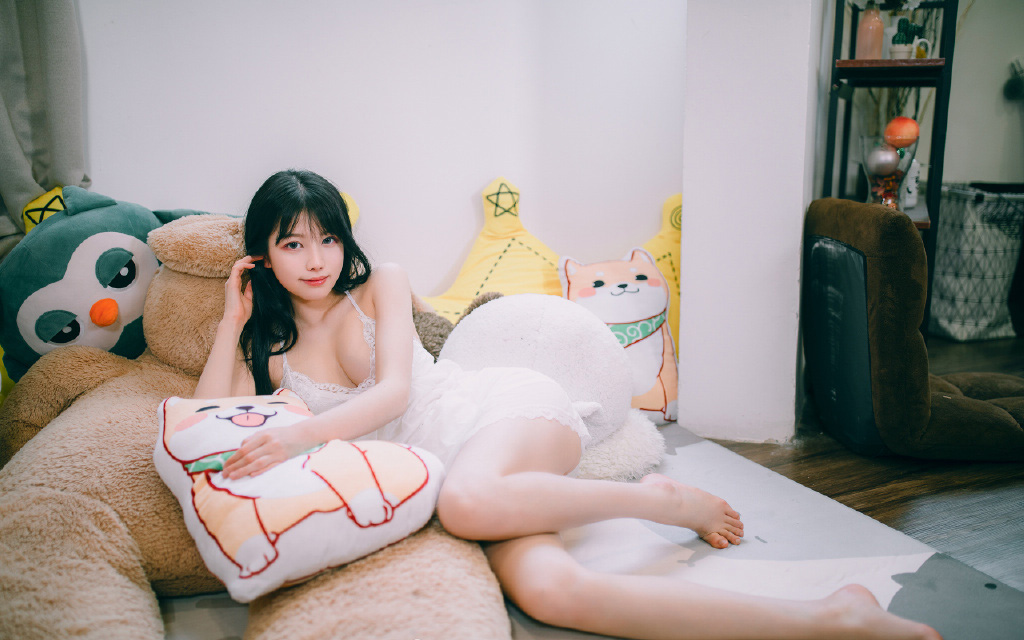 吴谨言图片