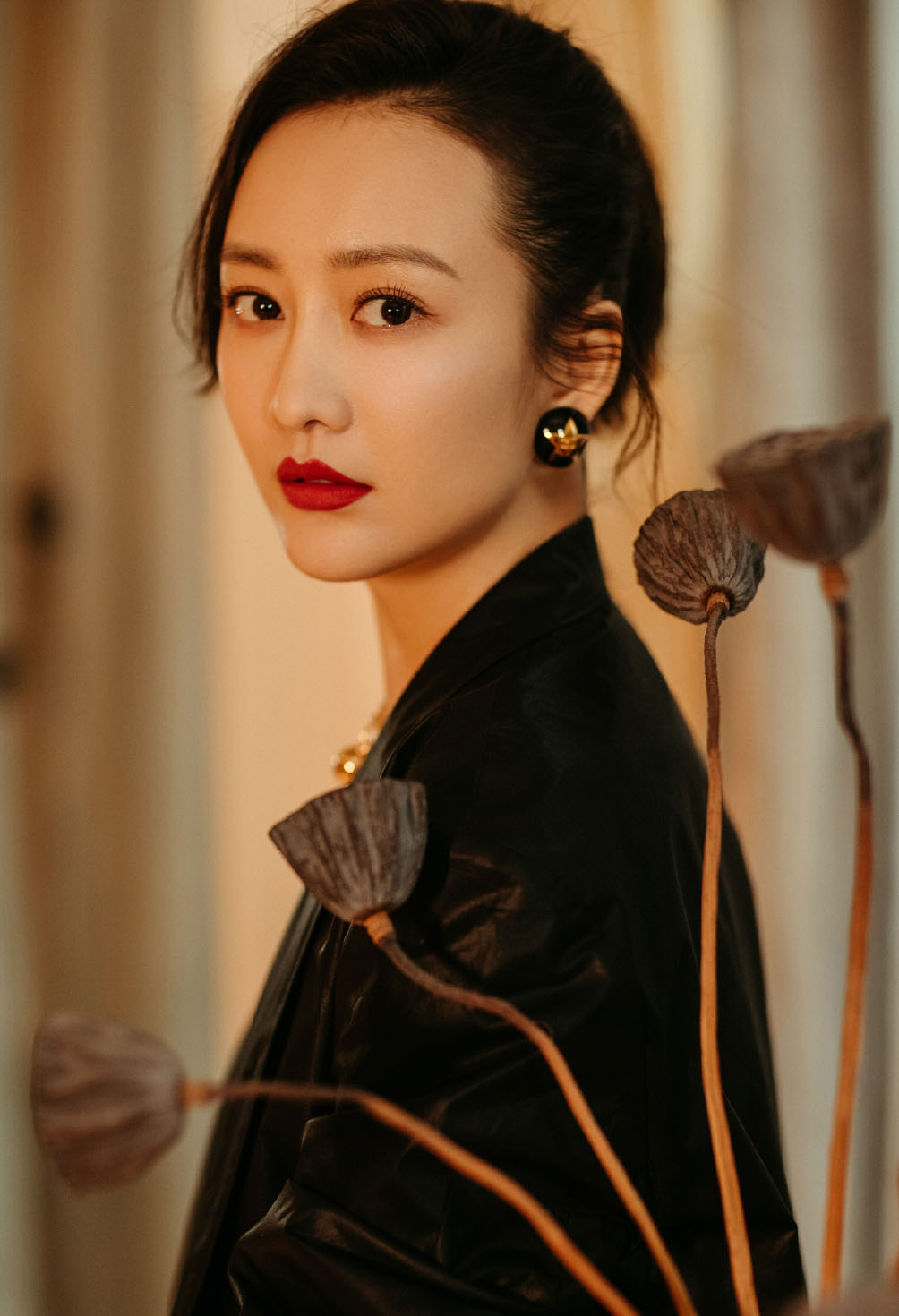 王鸥图片
