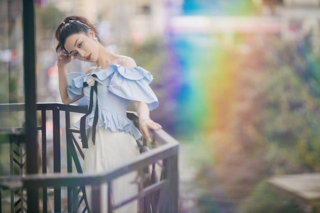 中国大陆北京女演员孙佳雨清爽甜酷写真图片图片
