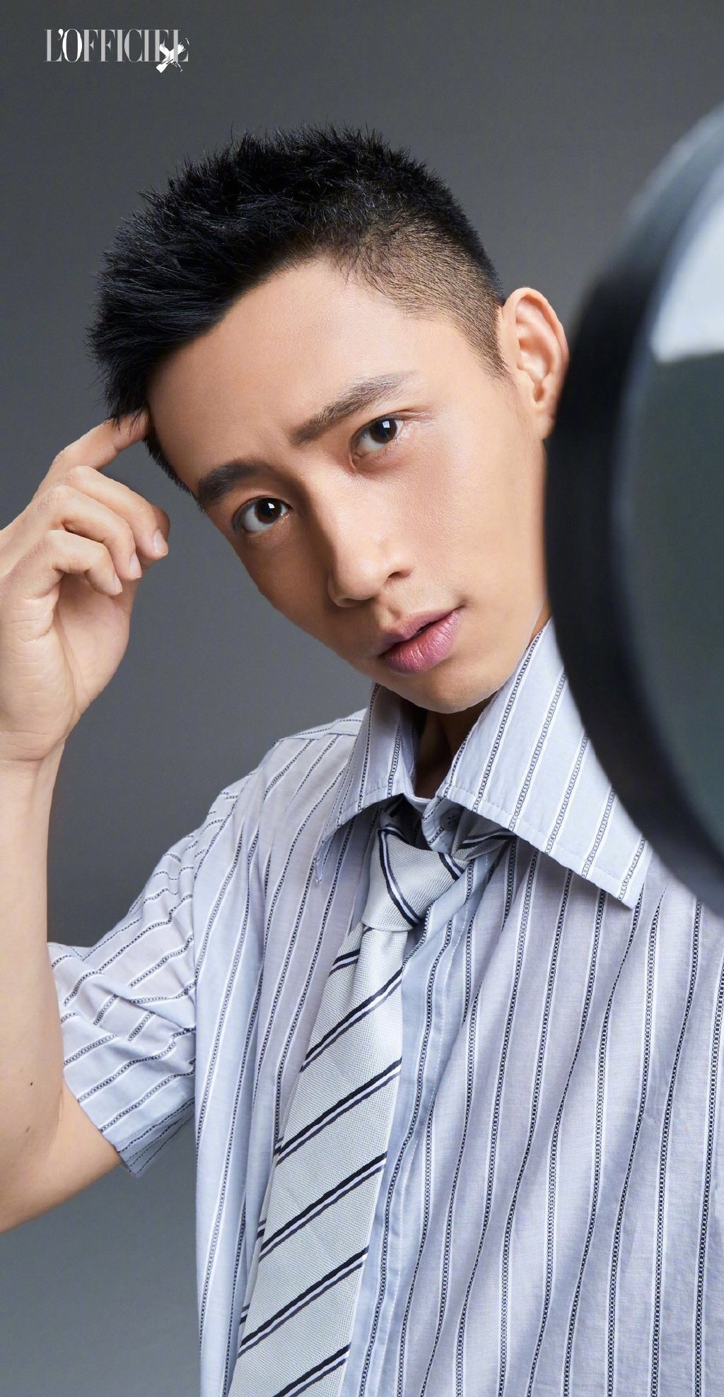 高清甘肃省兰州男明星魏晨冷峻帅气时尚写真图片桌面壁纸图片