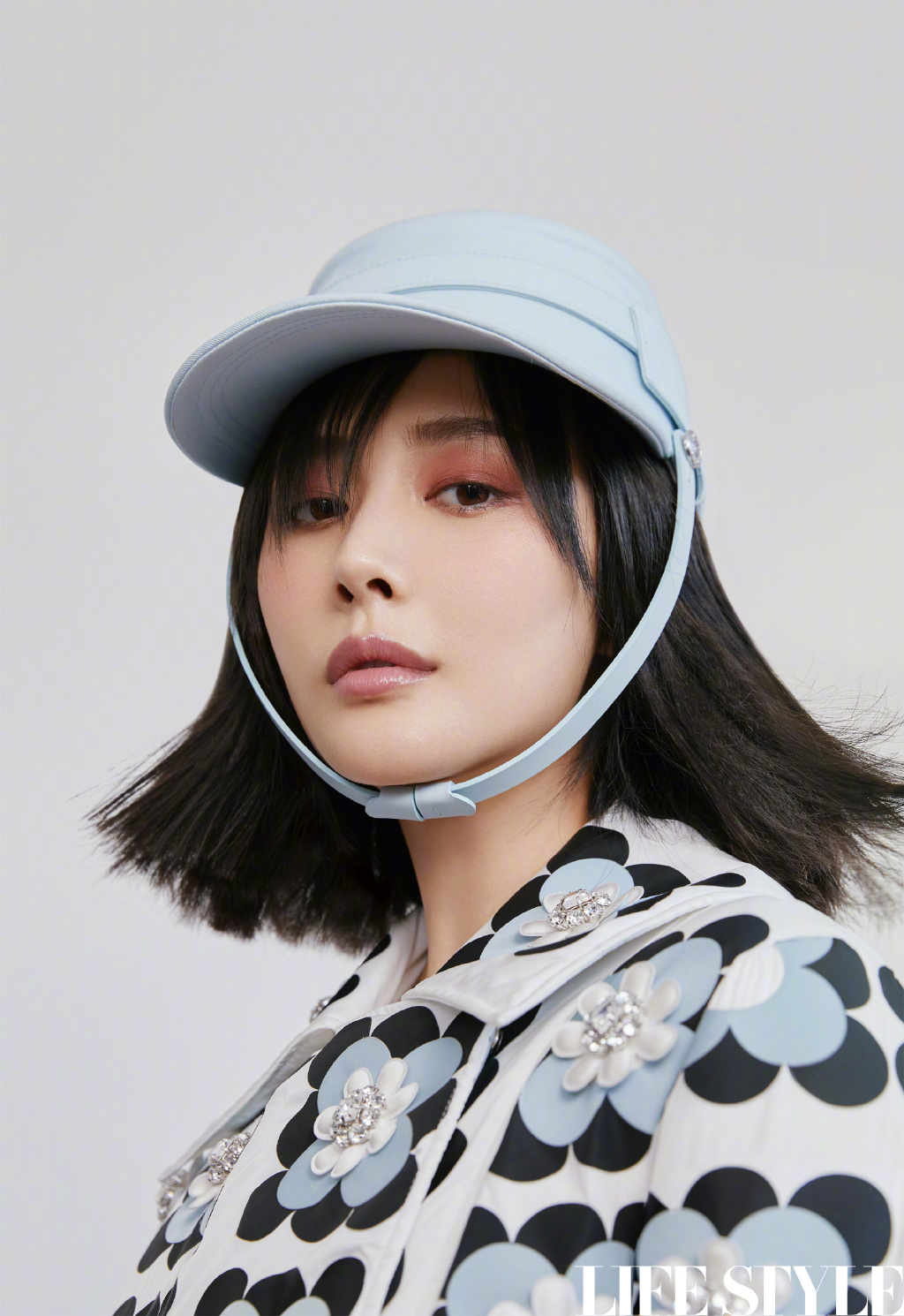 高清中国内地安徽芜湖女演员李纯舞蹈造型性感写真图片图片