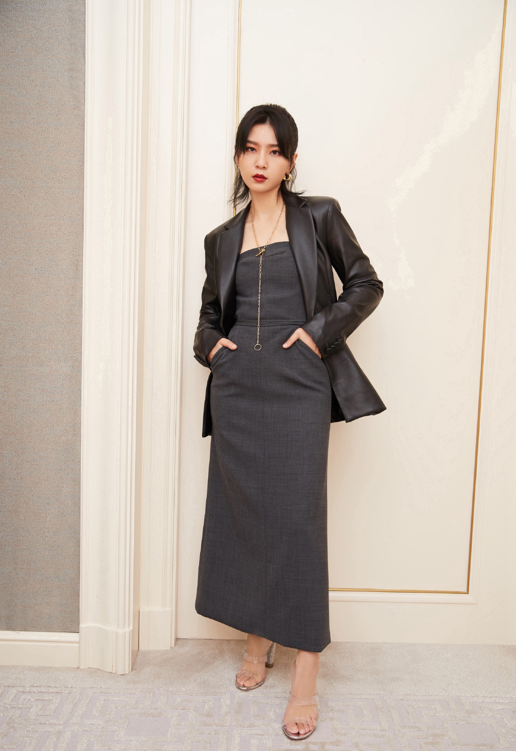 高清湖南长沙美女周笔畅镂空夹克甜酷写真图片图片