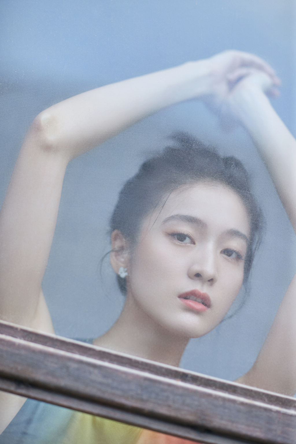 中国内地浙江省义乌女演员张雪迎时尚个性写真图片图片 中国内地浙江省义乌女演员张雪迎时尚个性写真图片图片