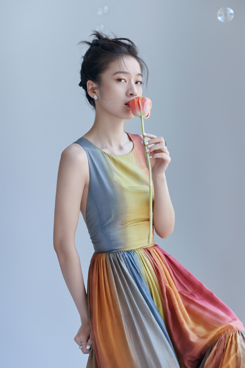 中国内地浙江省义乌女演员张雪迎时尚个性写真图片图片 中国内地浙江省义乌女演员张雪迎时尚个性写真图片图片