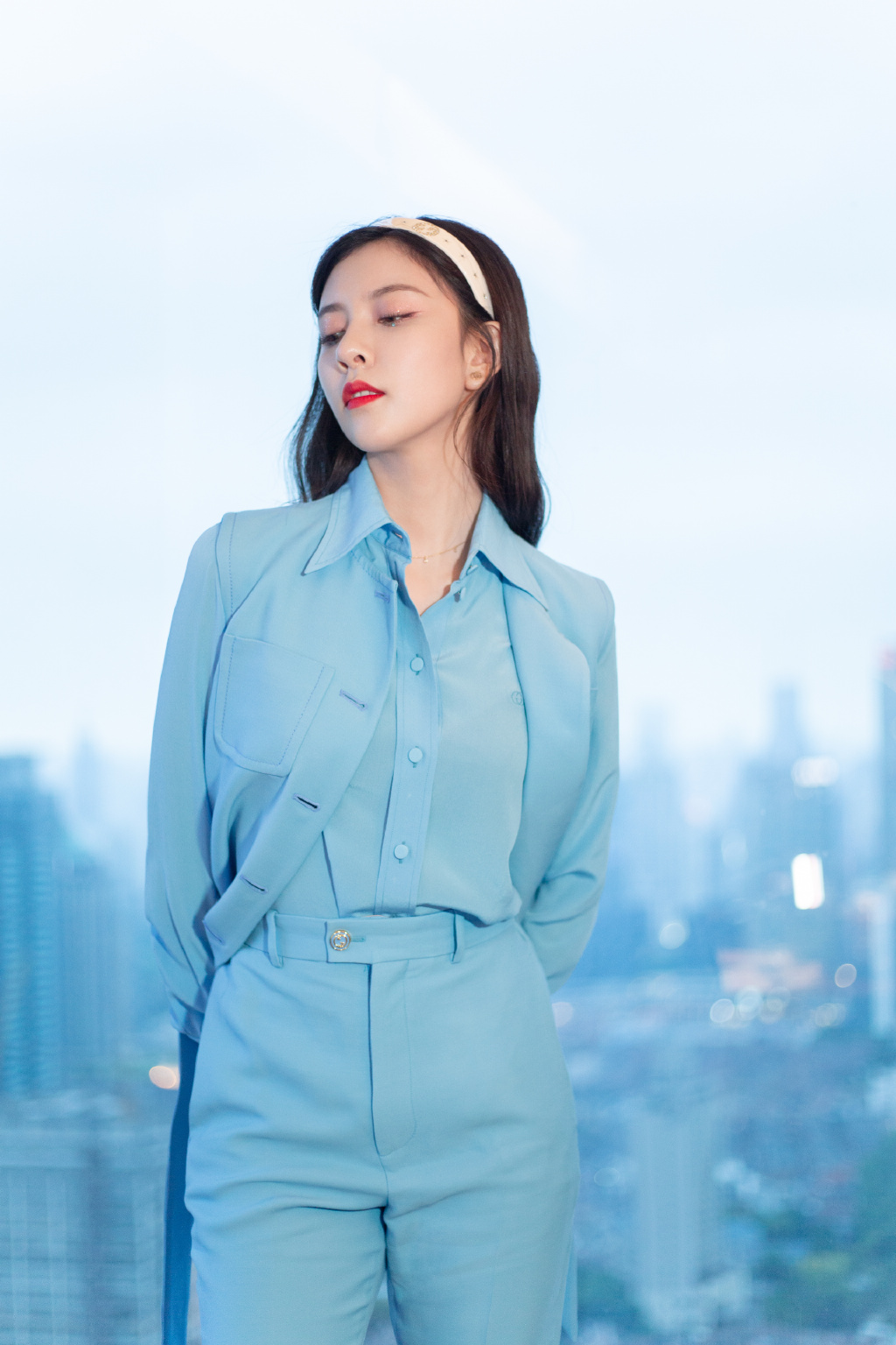 高清澳大利亚影视女演员宋妍霏百变风格时尚写真高清图片图片