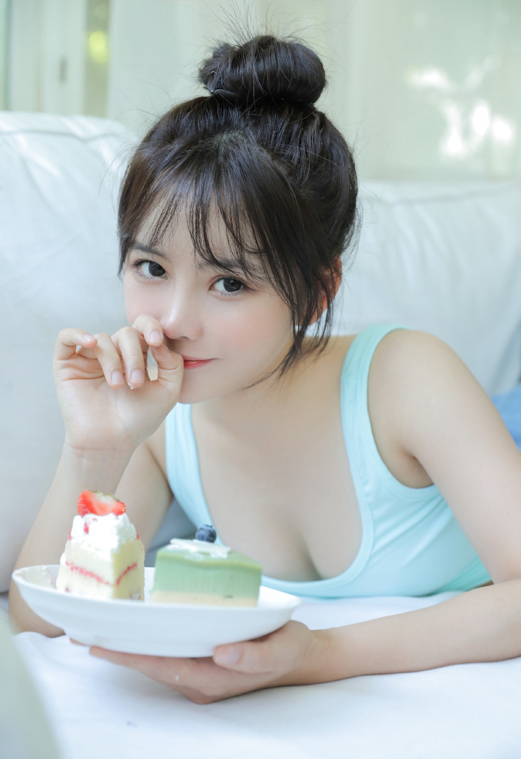 小蛮腰图片