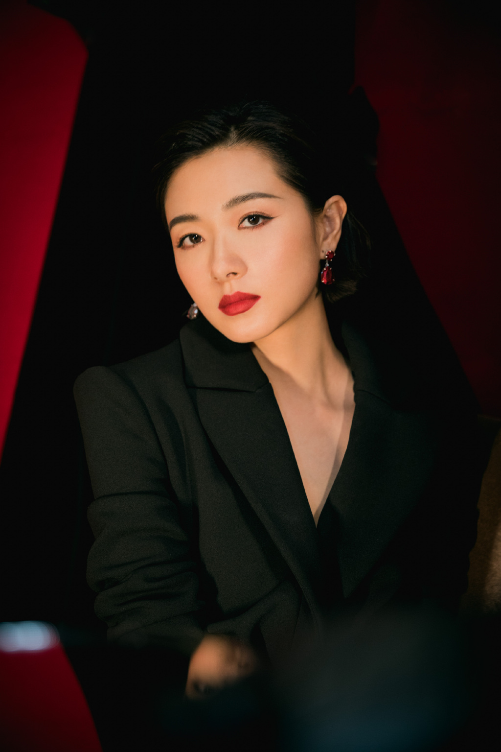 万茜图片