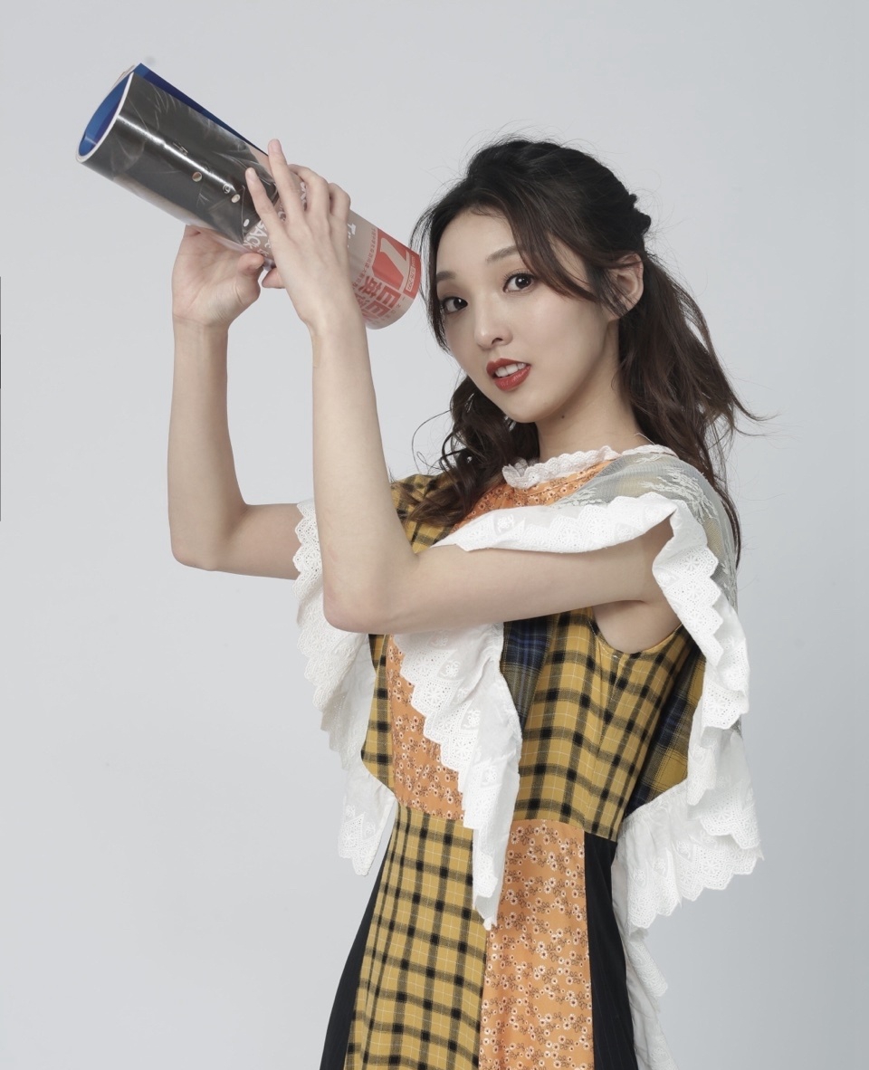 高清内陆美女星强东玥甜美清新活动照图片图片