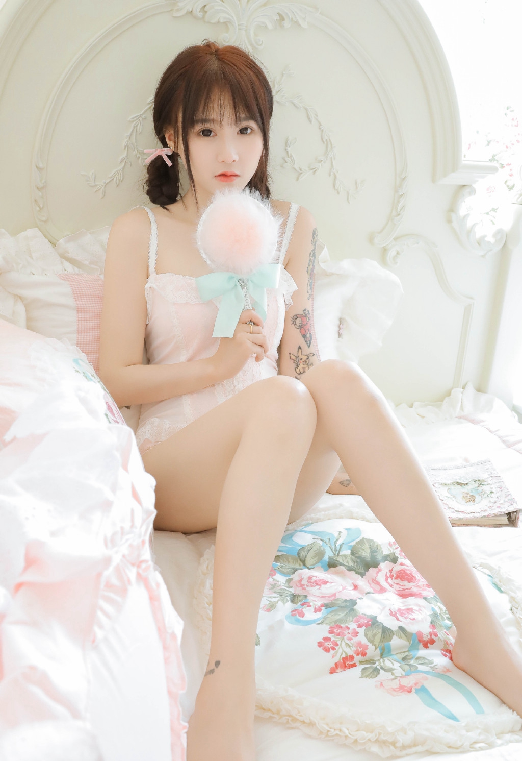 中国内地云南昆明女演员童瑶白衫优雅唯美桌面壁纸图片