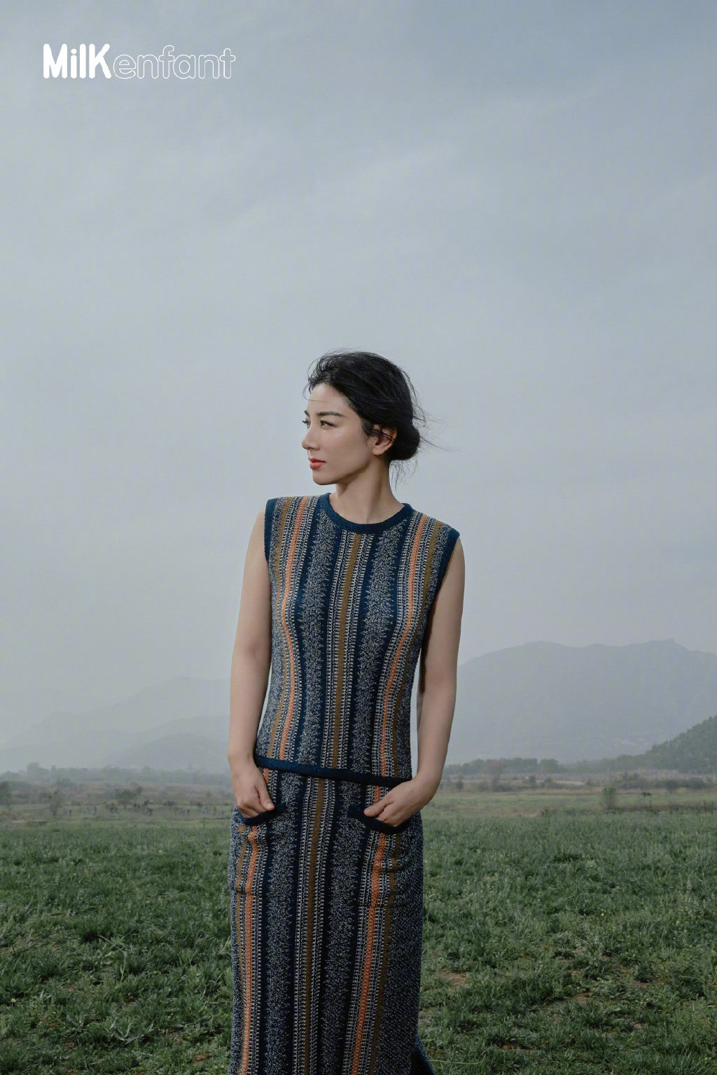 上海美女演员黄奕彩虹纱裙优雅写真图片图片 上海美女演员黄奕彩虹纱裙优雅写真图片图片