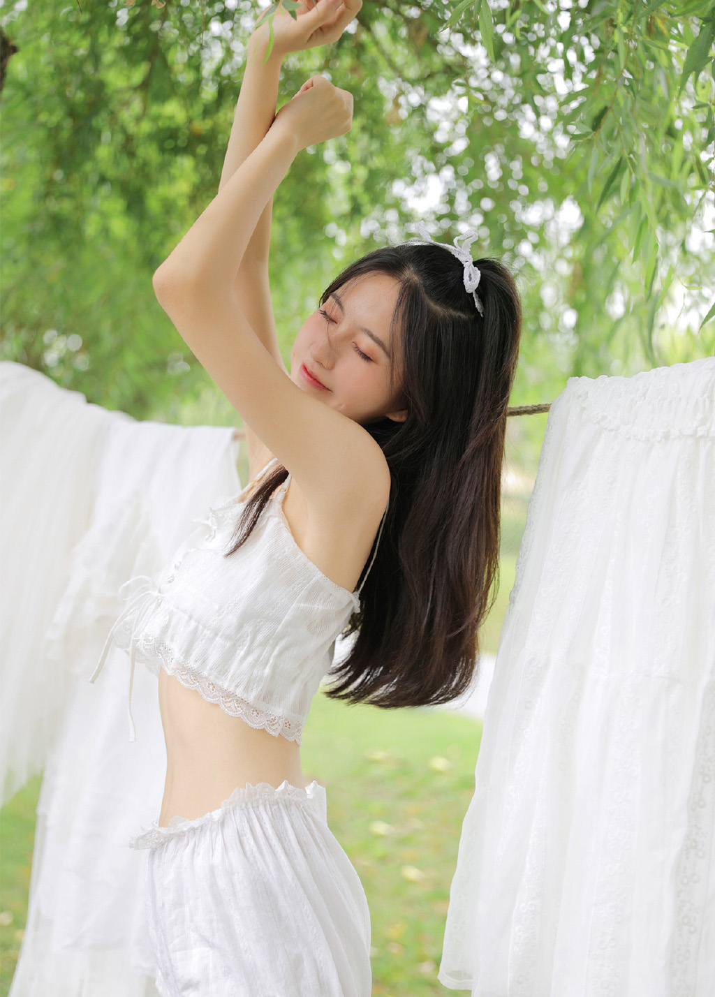 小蛮腰图片