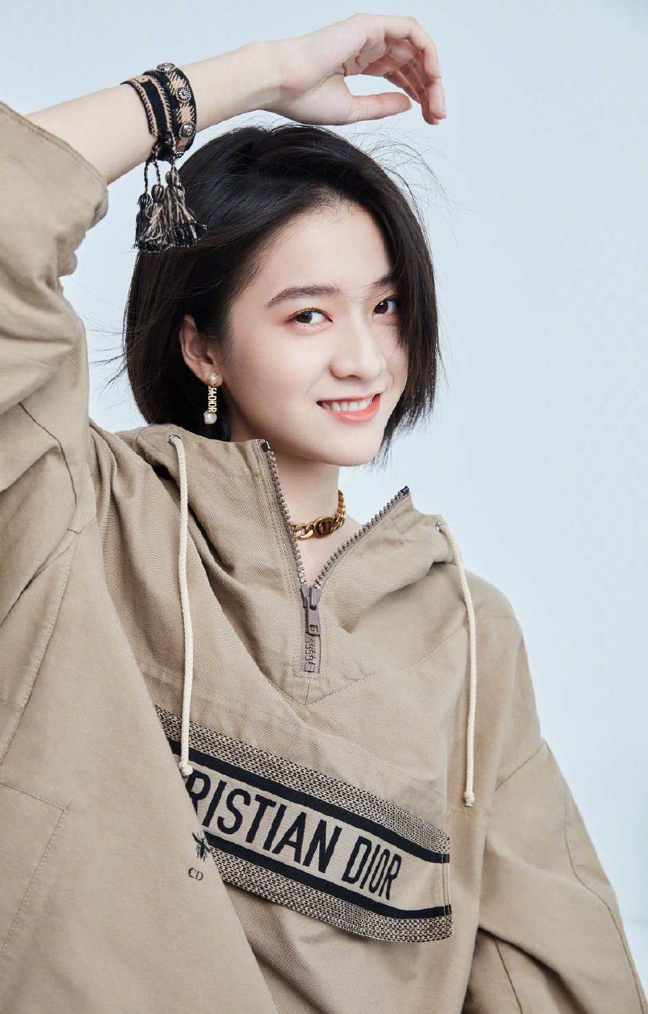 中国内地浙江省义乌女演员张雪迎时尚个性写真图片图片