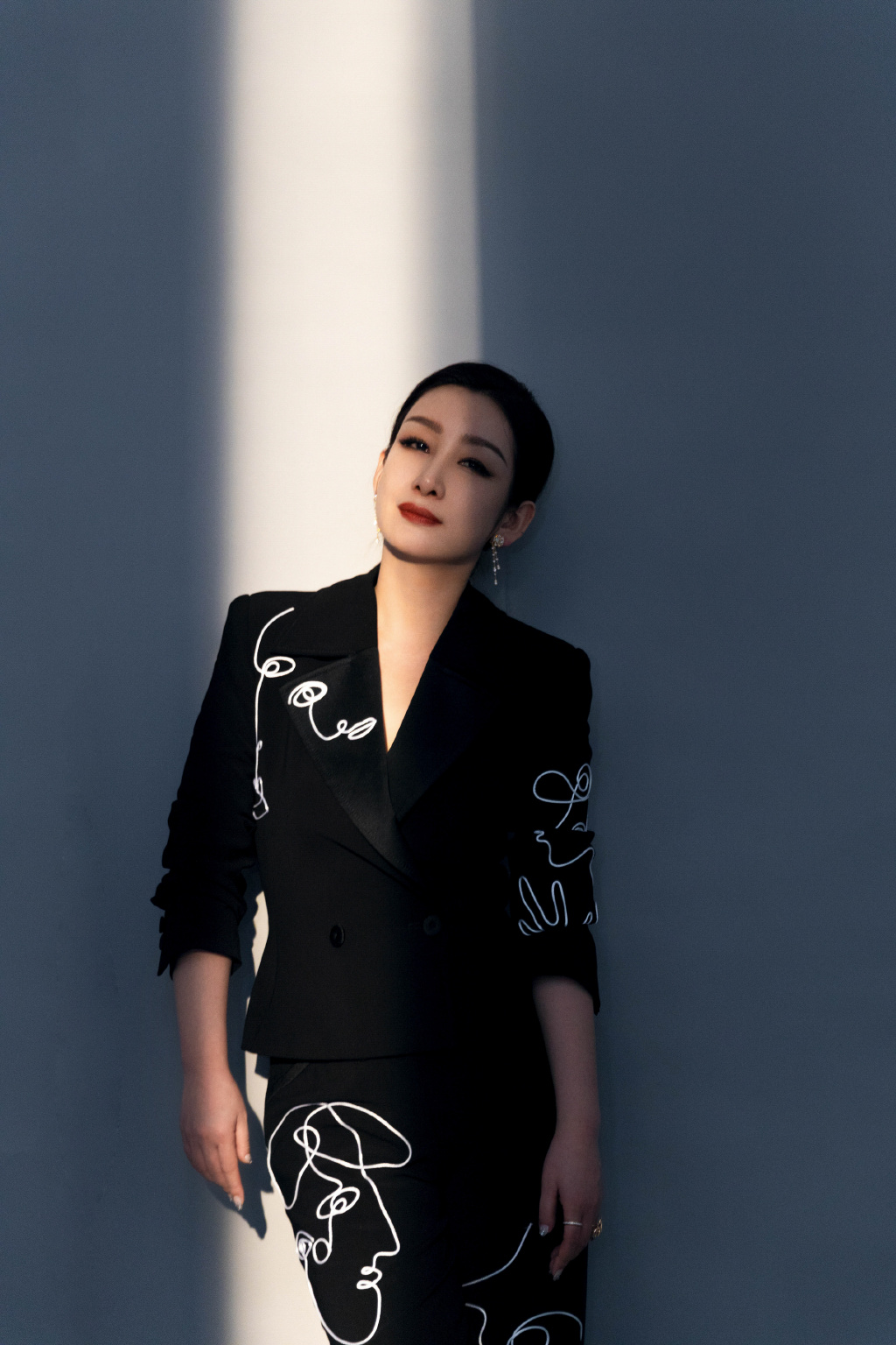 高清中国辽宁省营口女演员秦海璐写真图片图片