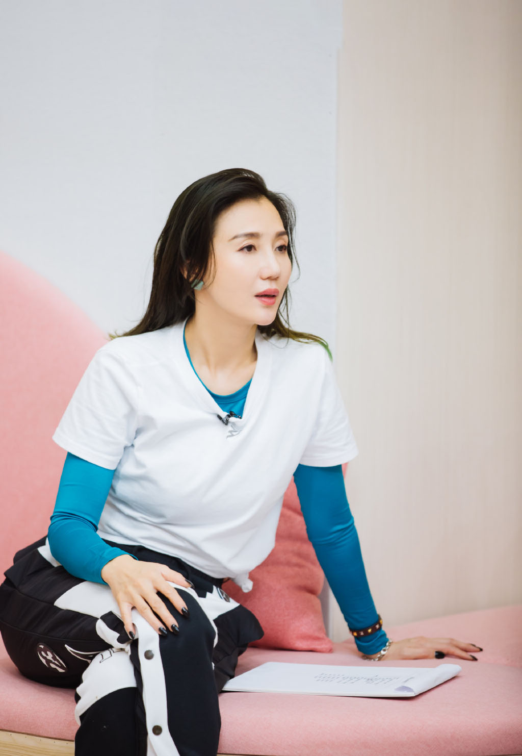 高清湖南吉首美女阿朵《乘风破浪的姐姐》第二期剧照图片图片