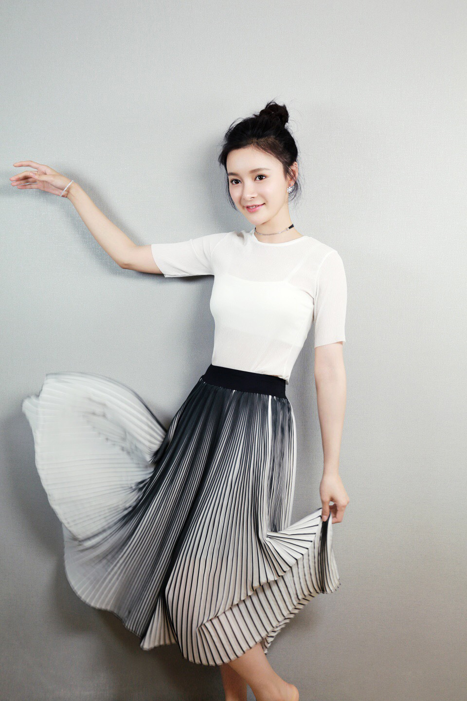 中国内地江苏省镇江女演员王瑞子甜美性感图片写真图片