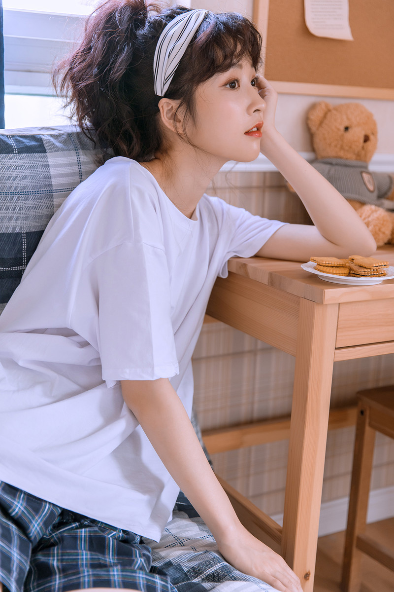 王楚然优雅迷人美艳写真图片图片