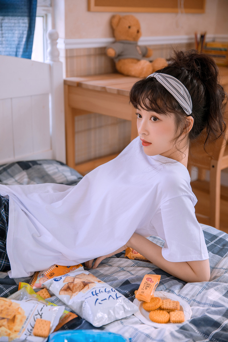 王楚然优雅迷人美艳写真图片图片