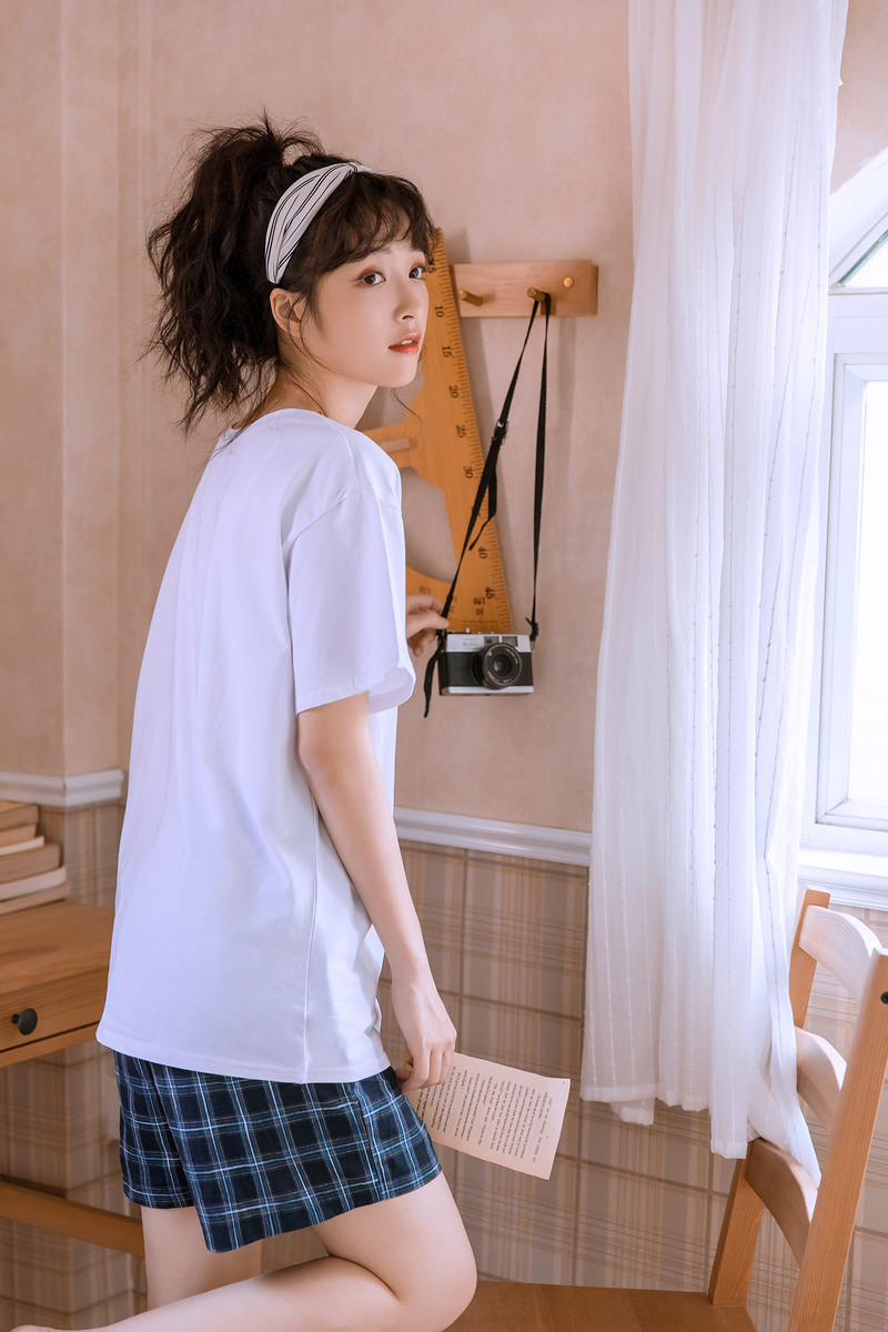 王楚然优雅迷人美艳写真图片图片