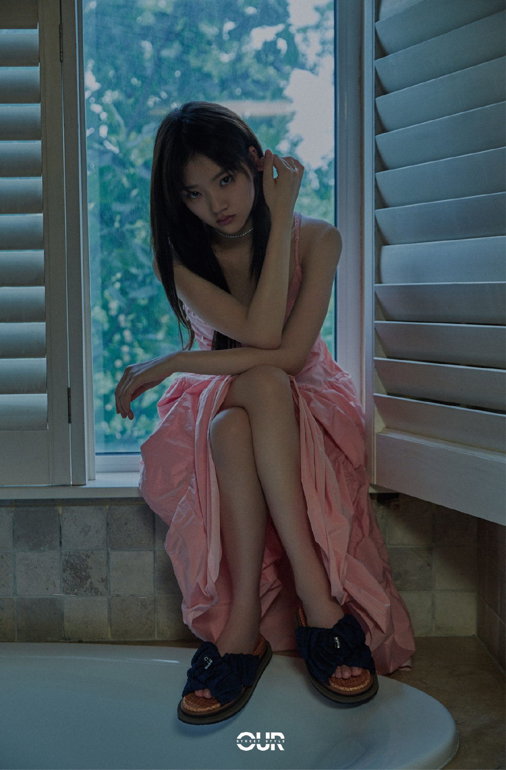 高清性感湖南美女任敏章鱼辫俏皮写真图片图片