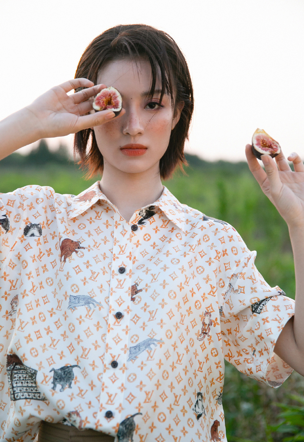 中国大陆北京女演员孙佳雨清爽甜酷写真图片图片