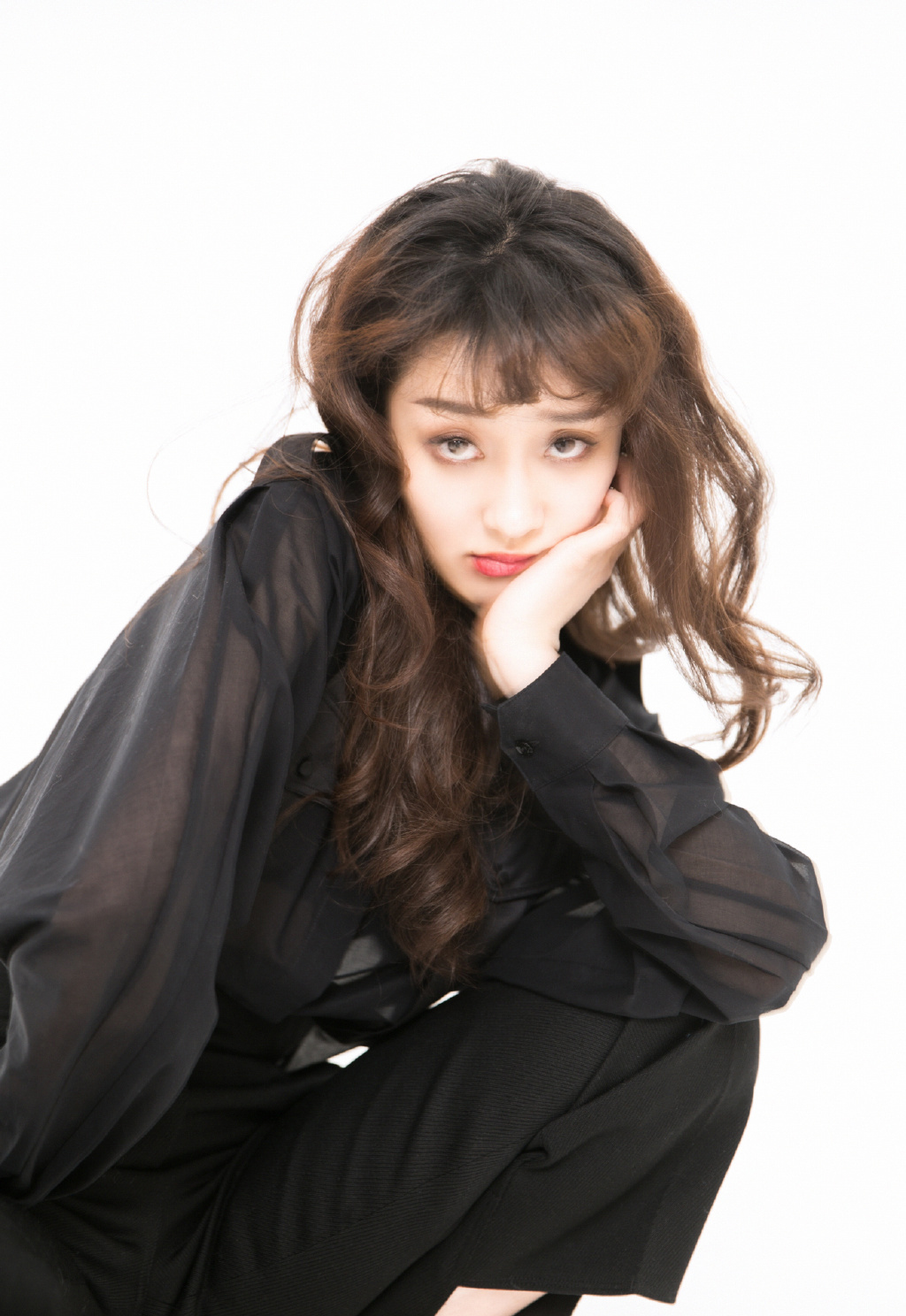 中国大陆北京女演员孙佳雨荣耀手机广告大片写真图片图片