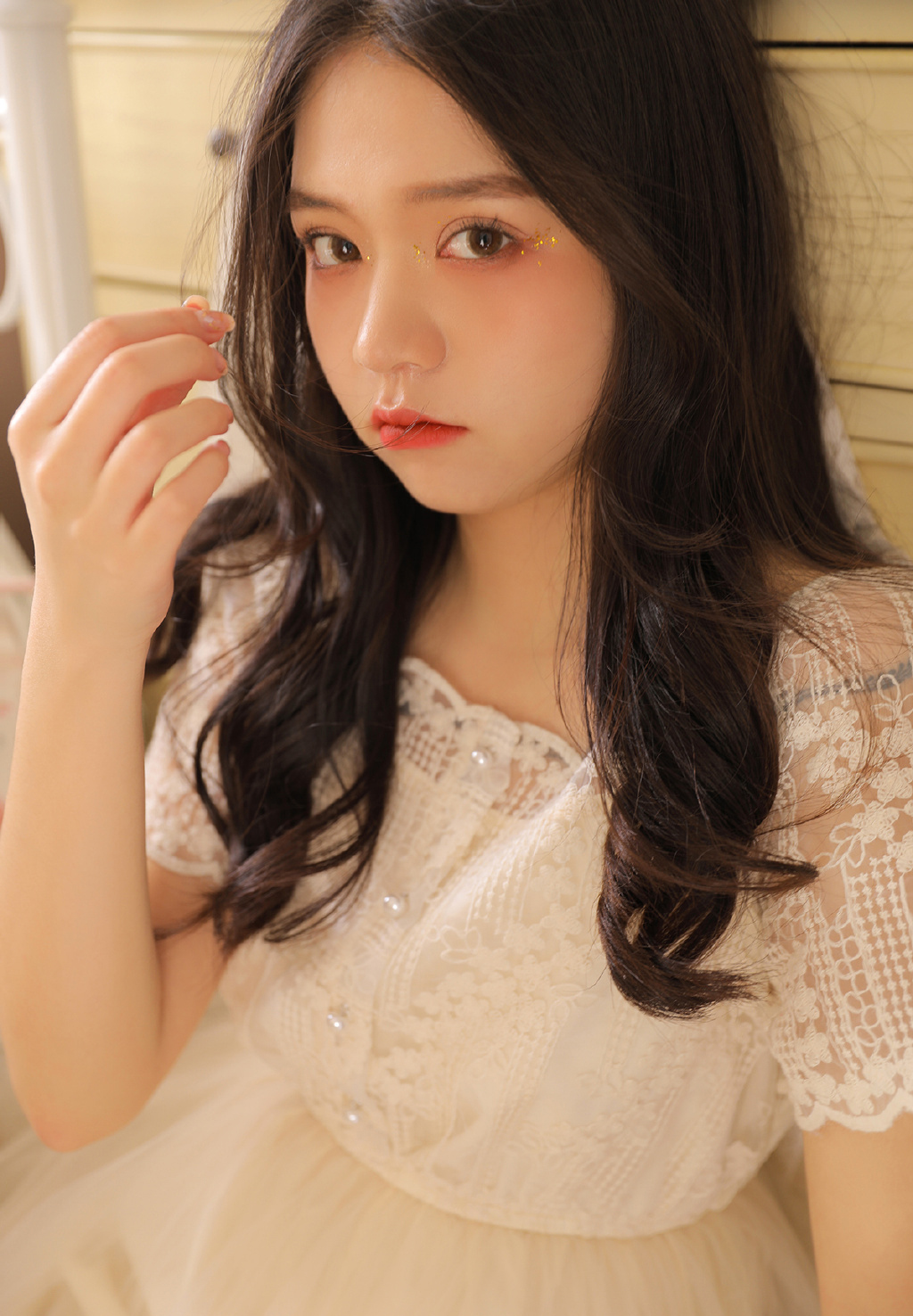 高清大陆女明星罗秋韵清爽性感夏日写真图片图片