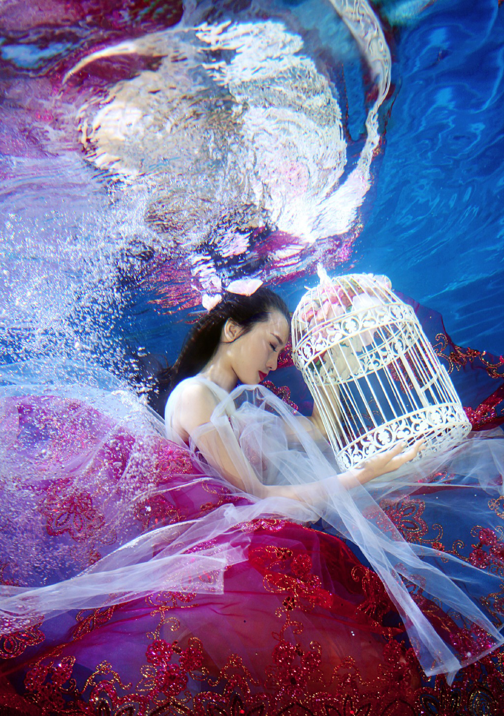 高清大陆女明星罗秋韵清爽性感夏日写真图片图片