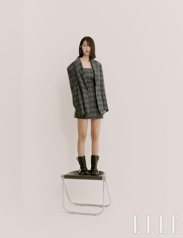 高清韩国首尔市美女申敏儿ELLEKorea四月刊封面写真图片图片