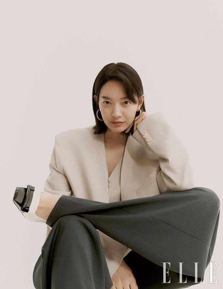 高清韩国首尔市美女申敏儿时尚写真气质大方干练十足申敏儿图片图片