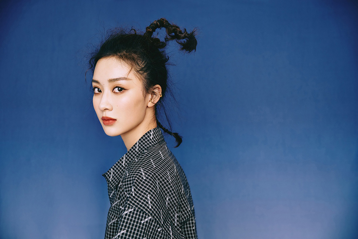中国大陆北京女演员孙佳雨清爽甜酷写真图片图片