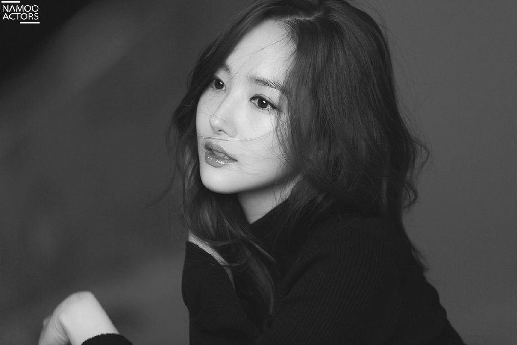高清首尔特别美女朴敏英知性气质写真图片图片