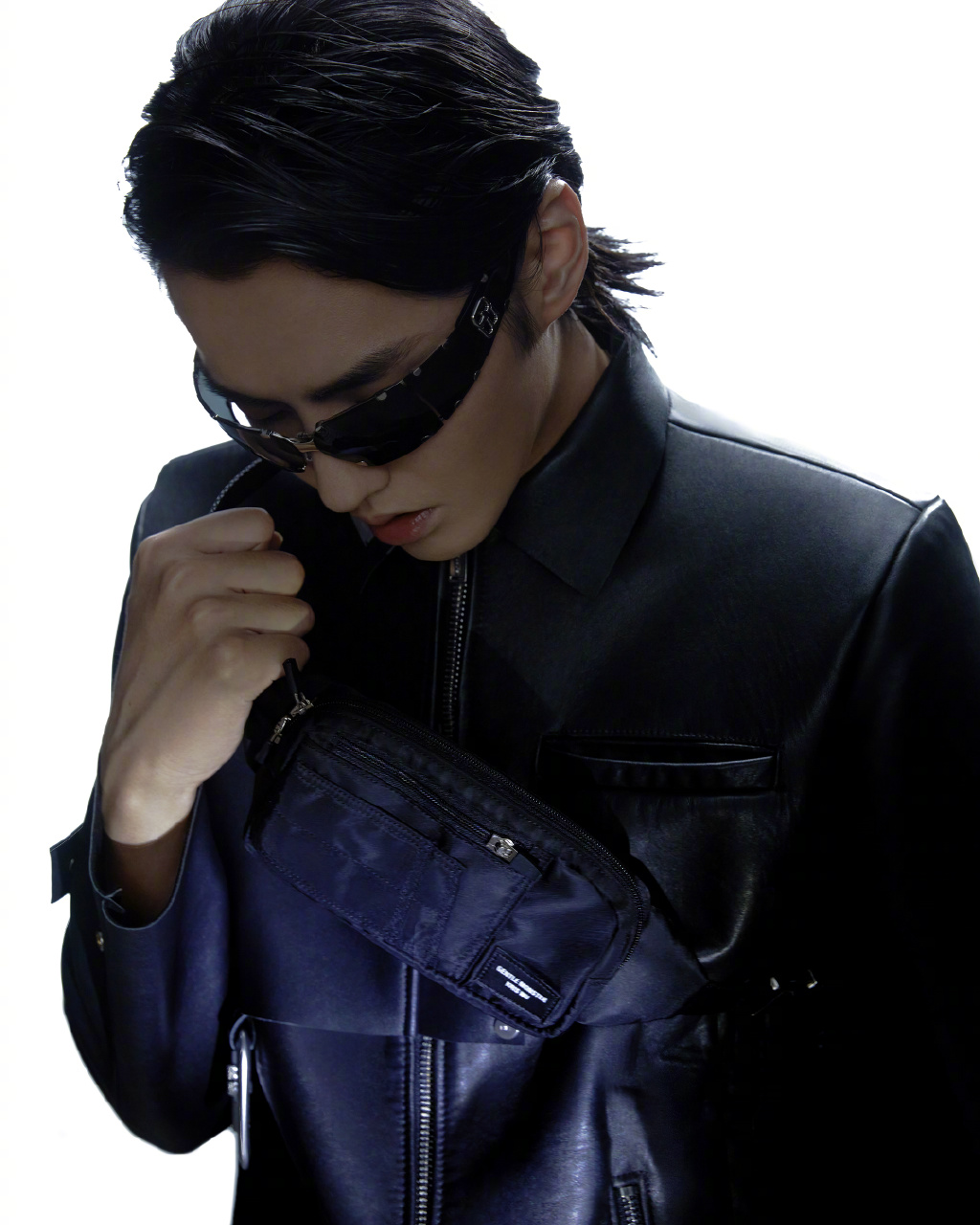 高清广州男明星吴亦凡单曲宣传照写真图片图片