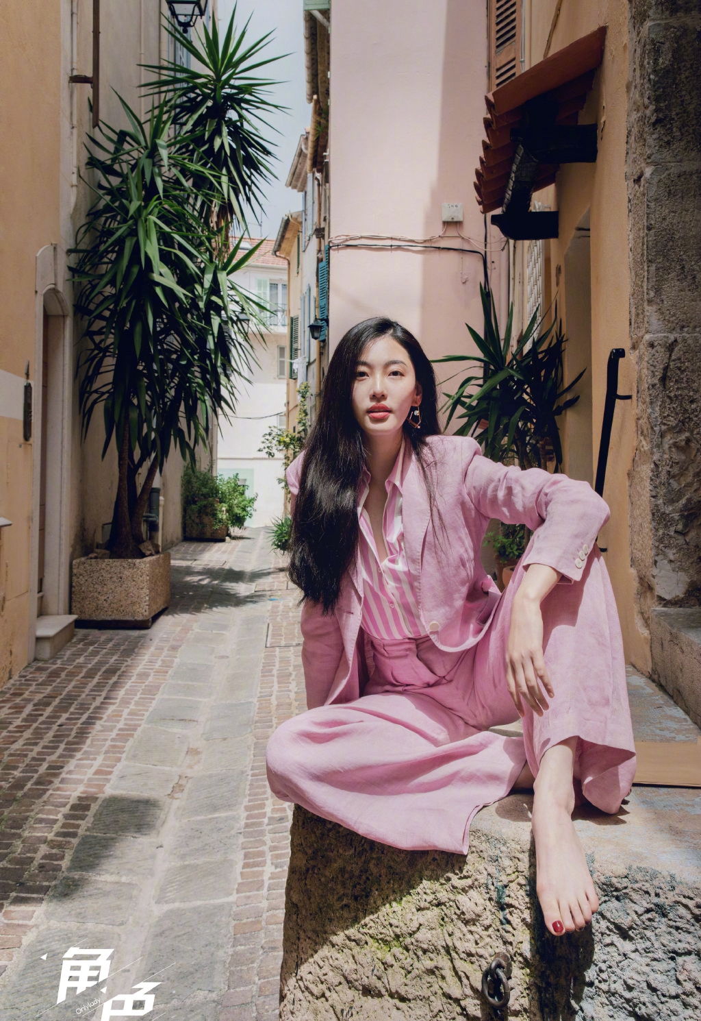高清女星陈碧舸湛蓝围巾光影写真图片图片