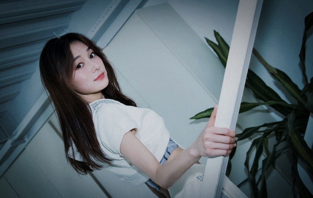 高清女明星李若宁清新养眼写真图片图片