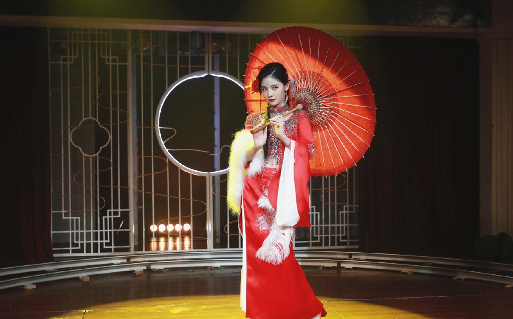 湖北武汉女演员赵粤唯美浪漫古装写真图片图片