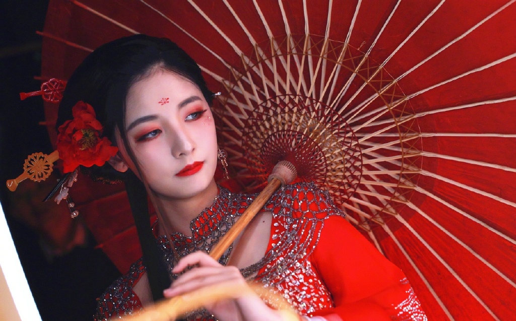 湖北武汉女演员赵粤唯美浪漫古装写真图片图片