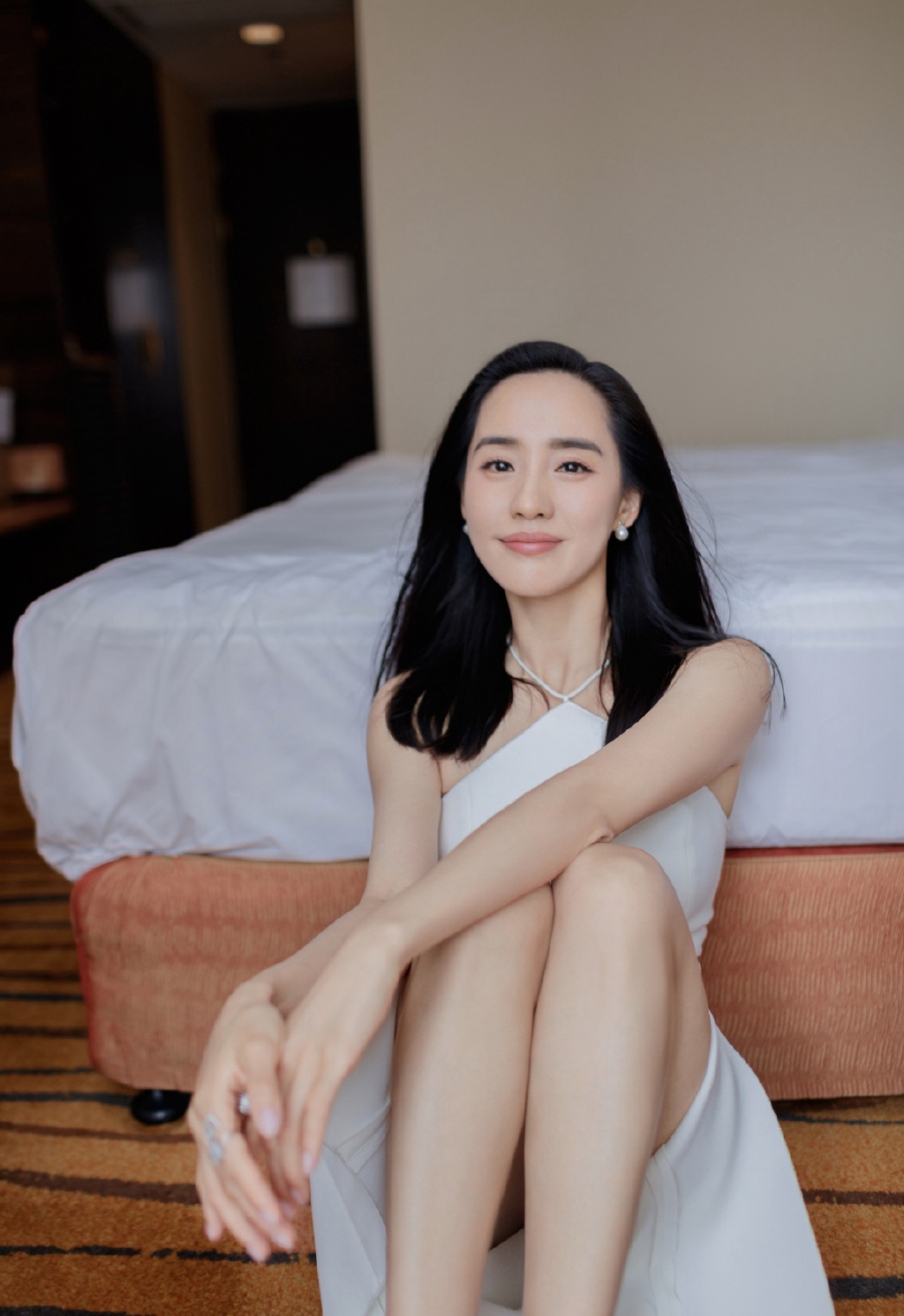 高清中国内地新生代功夫女明显王智素雅清新街拍写真图片王智图片图片