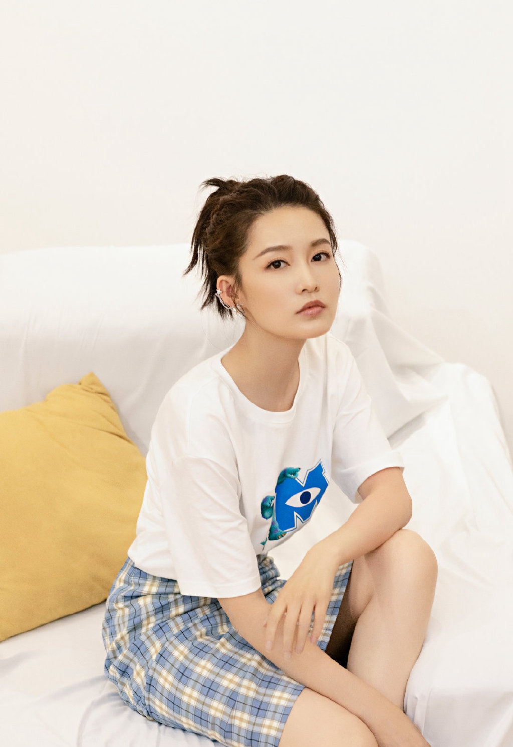 李沁图片