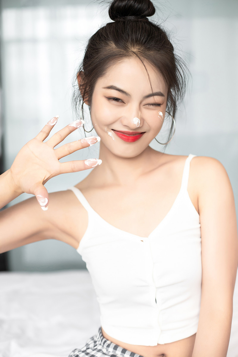 小蛮腰图片