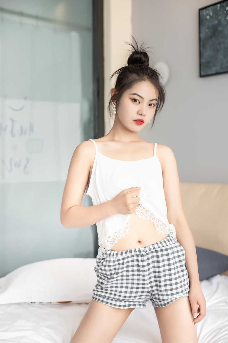 小蛮腰图片