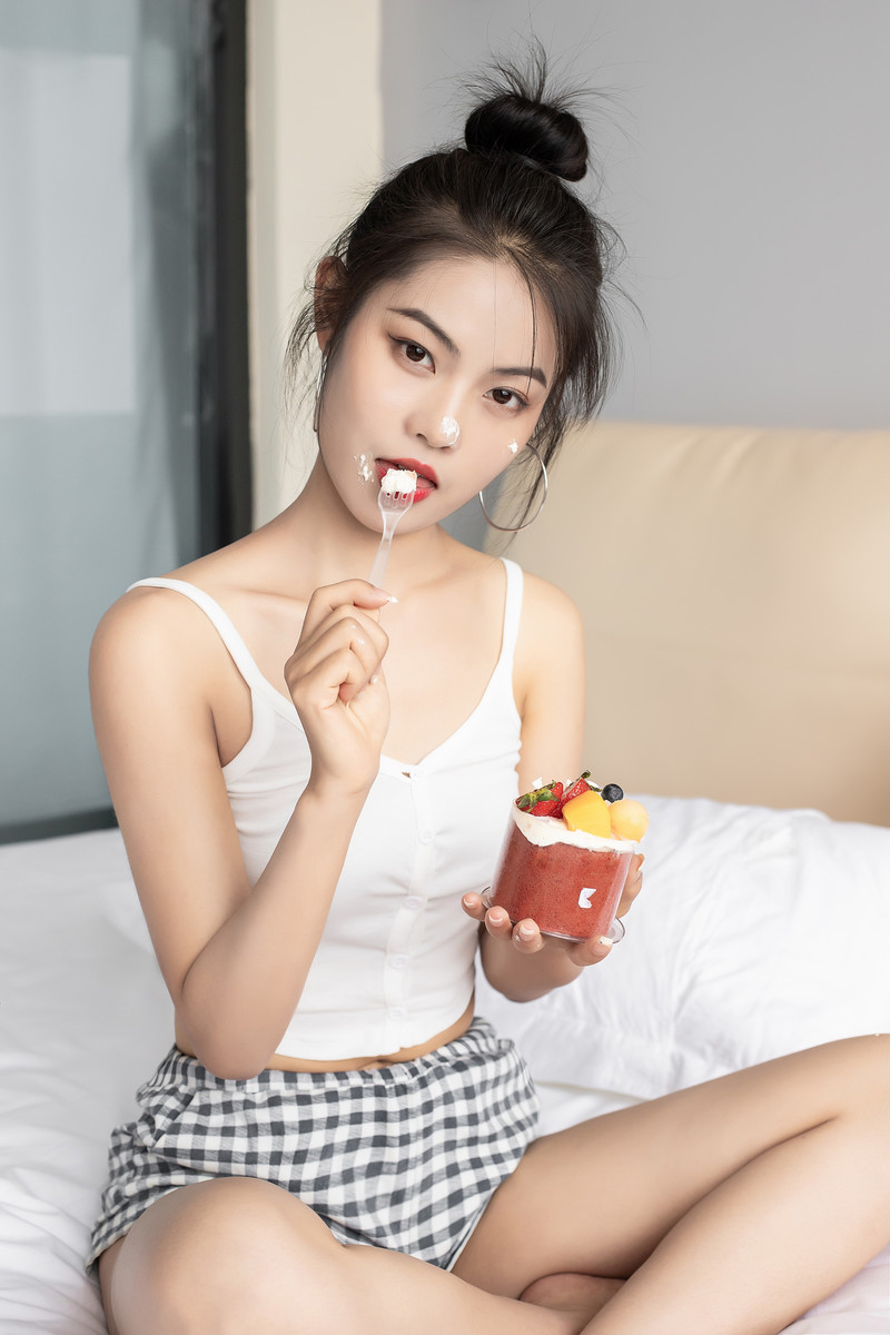 小蛮腰图片