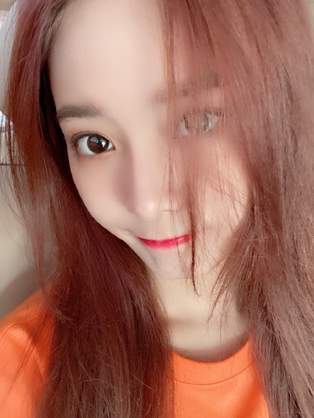 中国内地流行乐女歌手徐艺洋时尚性感写真图片图片