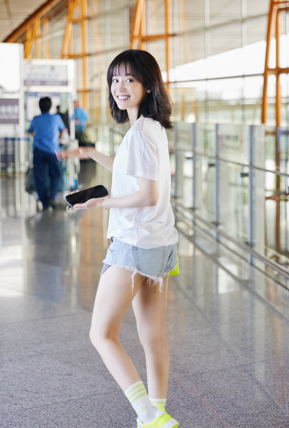 高清广东省揭阳市揭西美女郑湫泓清新甜美活动写真图片图片