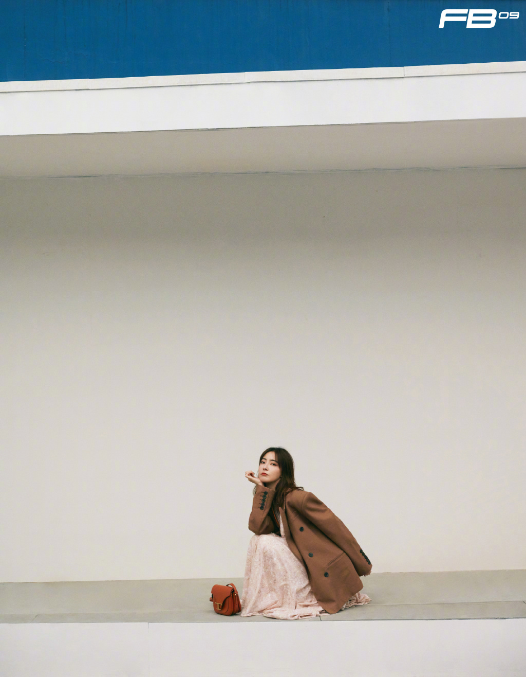中国内地河北省沧州女演员米露性感黑白写真图片桌面壁纸图片
