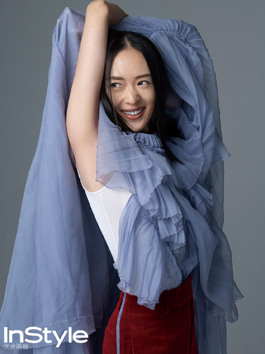 中国内地云南昆明女演员童瑶白衫优雅唯美桌面壁纸图片